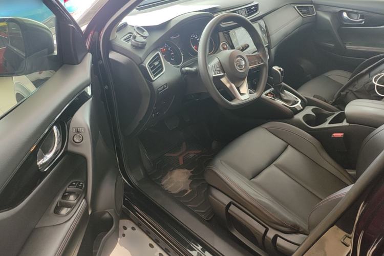 Used Nissan Qashqai 2022 2.0L CVT XV Smart Enjoyment Version Driver Seat