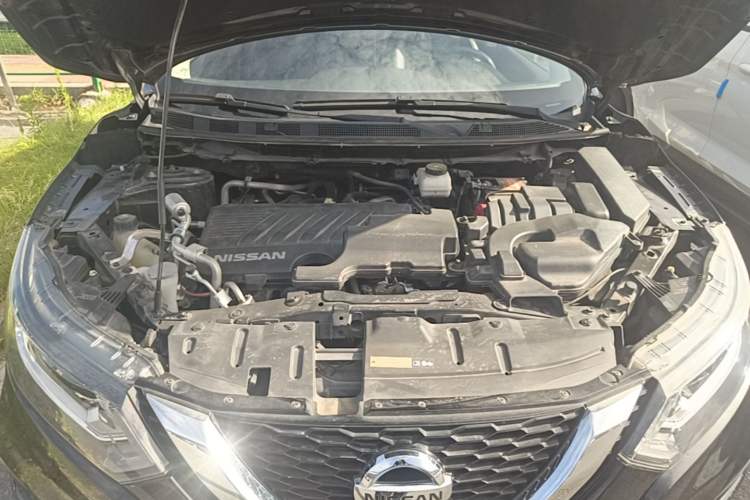 Used Nissan Qashqai 2022 2.0L CVT XV Smart Enjoyment Version Engine Bay