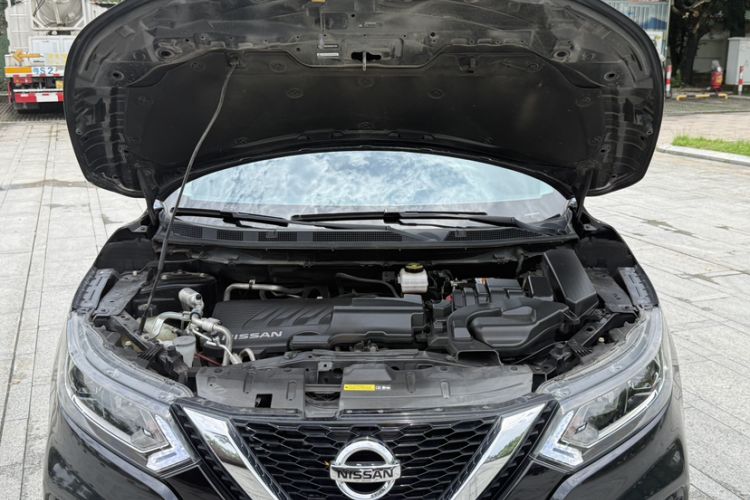 Used Nissan Qashqai 2022 2.0L CVT XV Smart Enjoyment Version Engine Bay