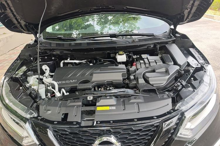 Used Nissan Qashqai 2022 2.0L CVT XV Premier Luxury Edition Engine Bay