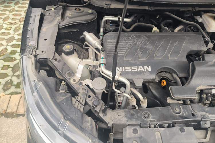 Used Nissan Qashqai 2022 2.0L CVT XV Smart Enjoyment Version Engine Bay Right