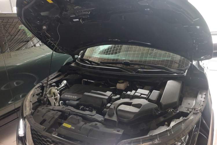 Used Nissan Qashqai 2022 2.0L CVT XV Smart Enjoyment Version Engine Bay