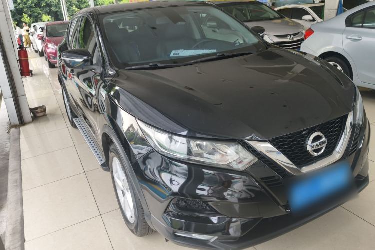 Used Nissan Qashqai 2022 2.0L CVT XV Smart Enjoyment Version Exterior 2