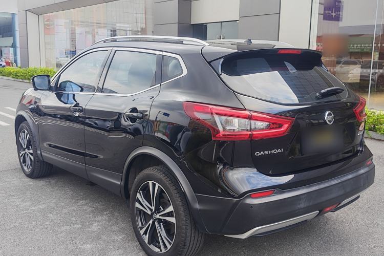 Used Nissan Qashqai 2022 2.0L CVT XV Premier Luxury Edition Exterior 3