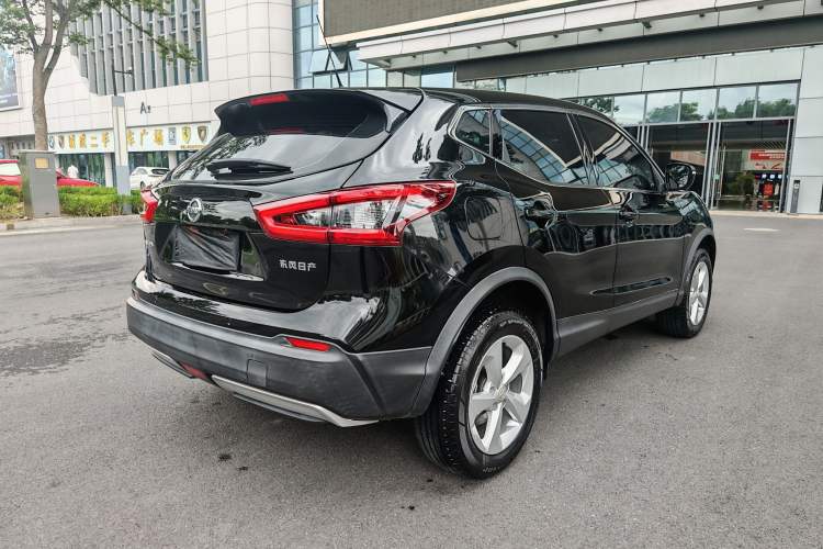 Used Nissan Qashqai 2022 2.0L CVT XV Smart Enjoyment Version Exterior 4