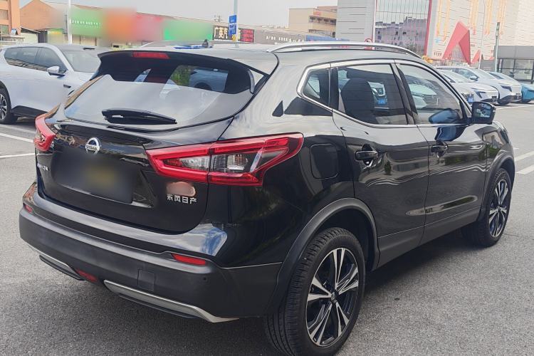 Used Nissan Qashqai 2022 2.0L CVT XV Premier Luxury Edition Exterior 5