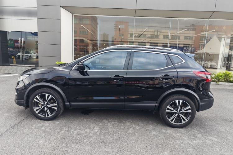 Used Nissan Qashqai 2022 2.0L CVT XV Premier Luxury Edition Exterior 6