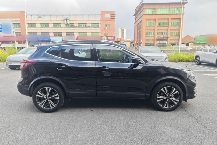 Used Nissan Qashqai 2022 2.0L CVT XV Premier Luxury Edition Exterior 7