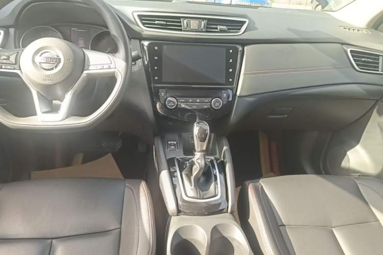Used Nissan Qashqai 2022 2.0L CVT XV Smart Enjoyment Version Gear Lever
