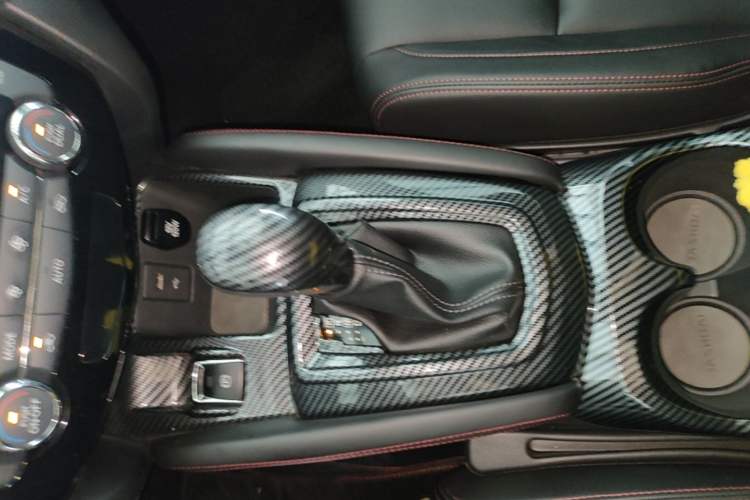 Used Nissan Qashqai 2022 2.0L CVT XV Smart Enjoyment Version Gear Lever