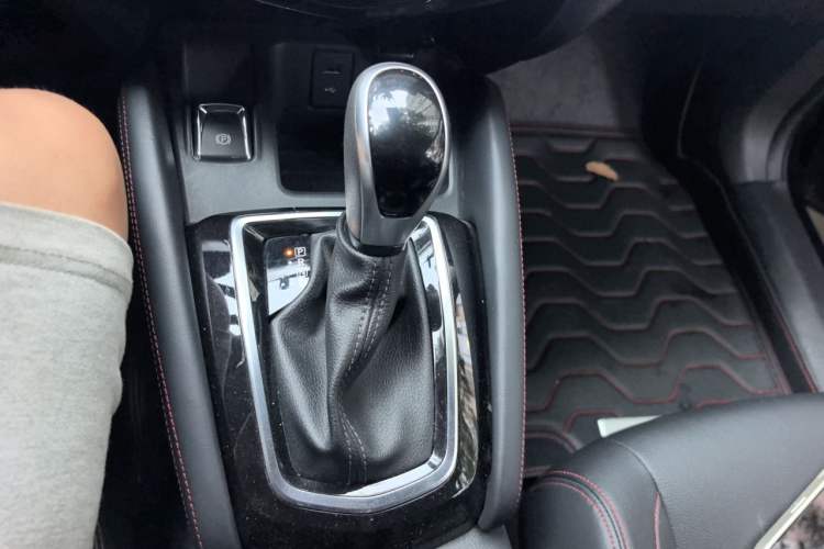 Used Nissan Qashqai 2022 2.0L CVT XV Smart Enjoyment Version Gear Lever