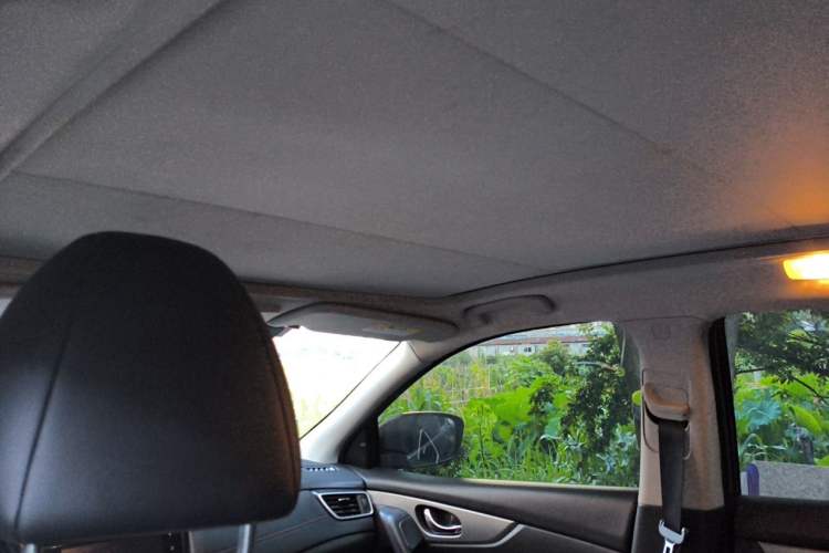 Used Nissan Qashqai 2022 2.0L CVT XV Premier Luxury Edition Headliner