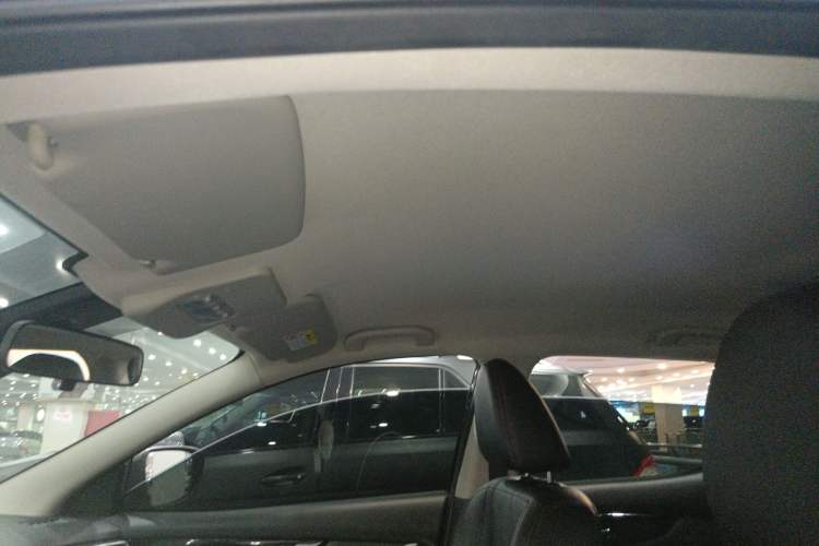 Used Nissan Qashqai 2022 2.0L CVT XV Smart Enjoyment Version Headliner