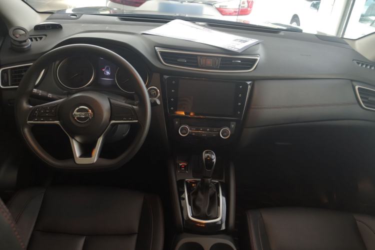 Used Nissan Qashqai 2022 2.0L CVT XV Smart Enjoyment Version Interior 1
