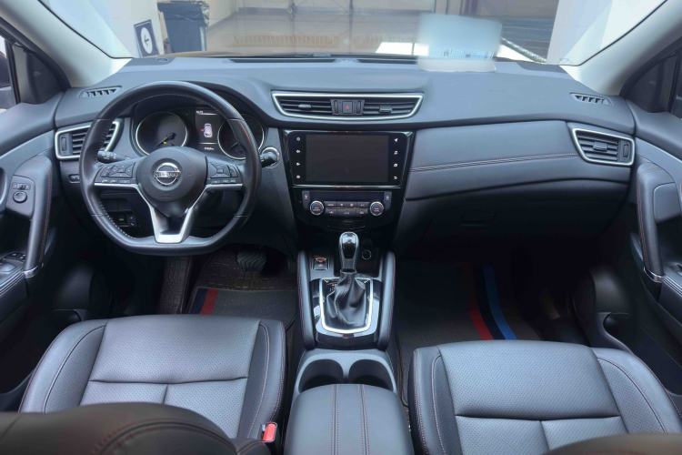 Used Nissan Qashqai 2022 2.0L CVT XV Prem·Night Edition Interior 2