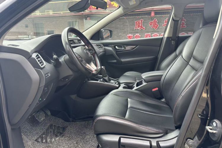 Used Nissan Qashqai 2022 2.0L CVT XV Smart Enjoyment Version Interior 3