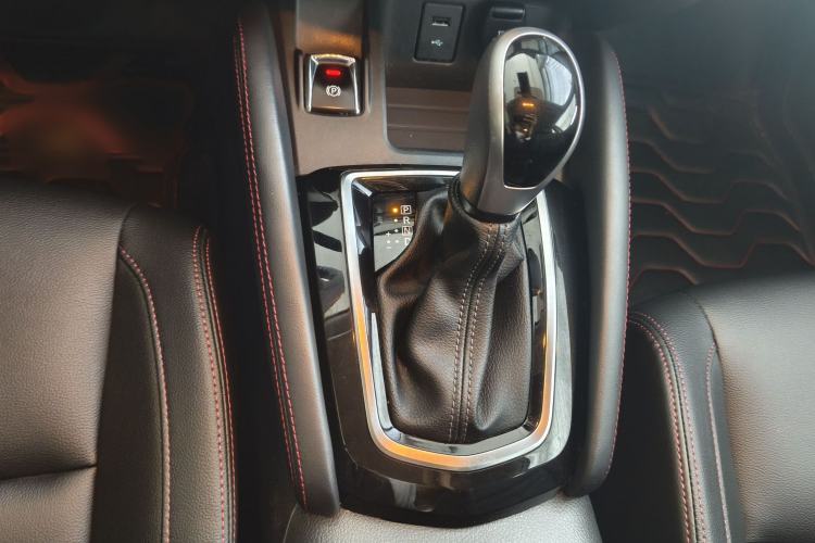 Used Nissan Qashqai 2022 2.0L CVT XV Smart Enjoyment Version Interior 5