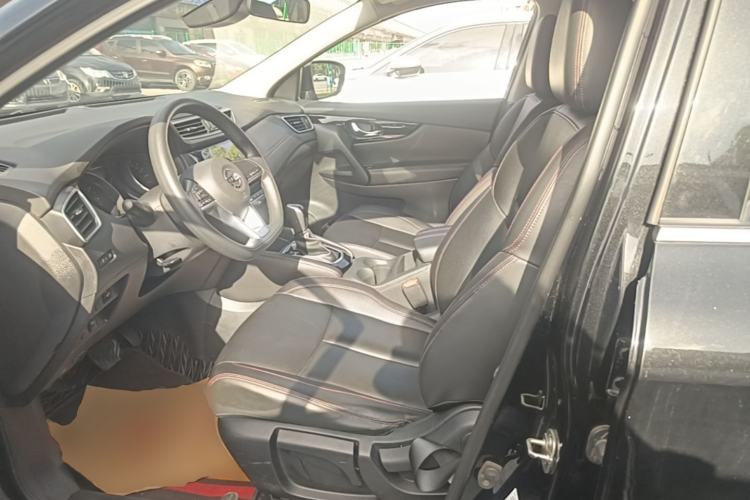 Used Nissan Qashqai 2022 2.0L CVT XV Smart Enjoyment Version Left Front Seat