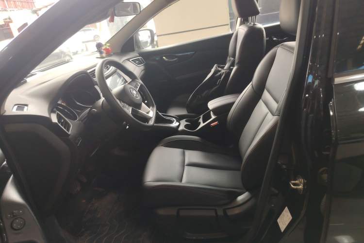 Used Nissan Qashqai 2022 2.0L CVT XV Smart Enjoyment Version Left Front Seat