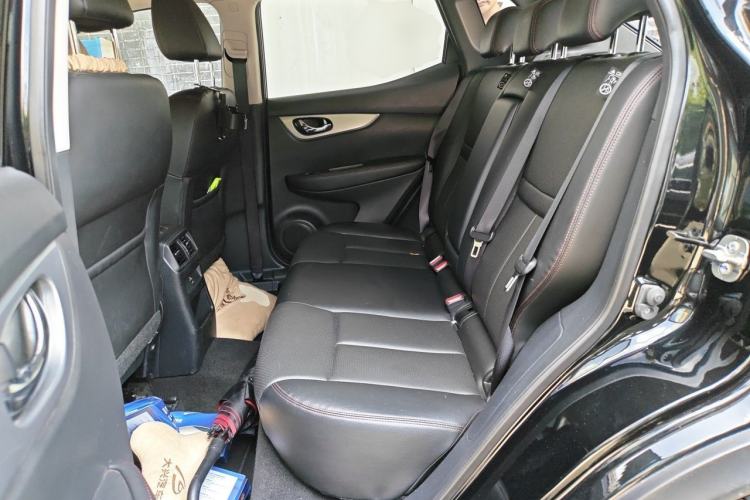 Used Nissan Qashqai 2022 2.0L CVT XV Premier Luxury Edition Left Rear Seat
