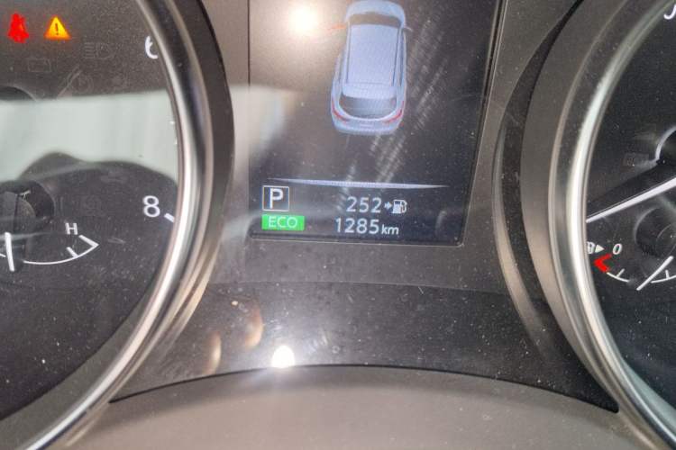 Used Nissan Qashqai 2022 2.0L CVT XV Smart Enjoyment Version Odometer Close Up