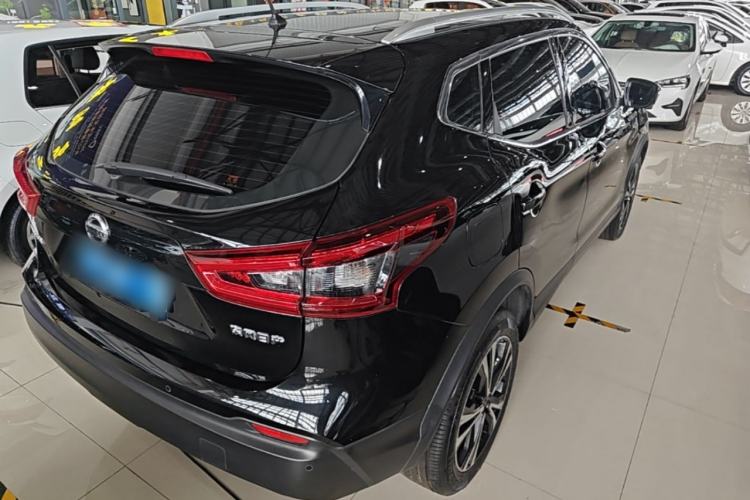Used Nissan Qashqai 2022 2.0L CVT XV Premier Luxury Edition Rear Right 45 Deg