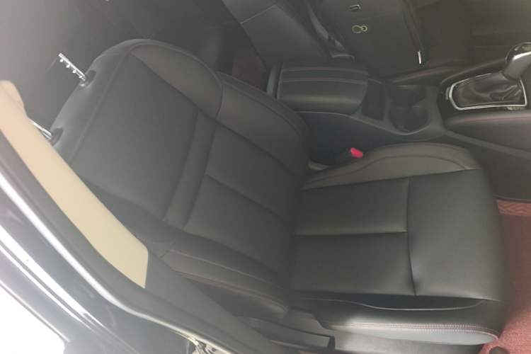 Used Nissan Qashqai 2022 2.0L CVT XV Smart Enjoyment Version Right Front Seat