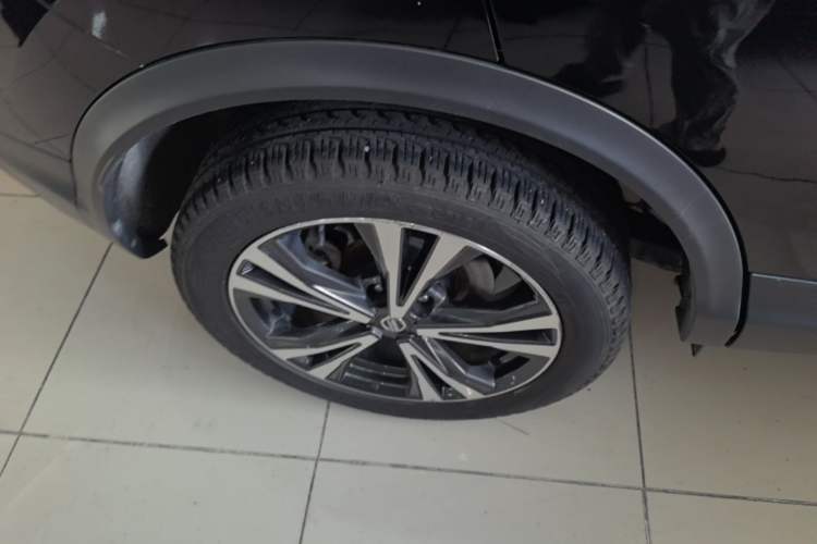 Used Nissan Qashqai 2022 2.0L CVT XV Premier Luxury Edition Right Rear Wheel Hub