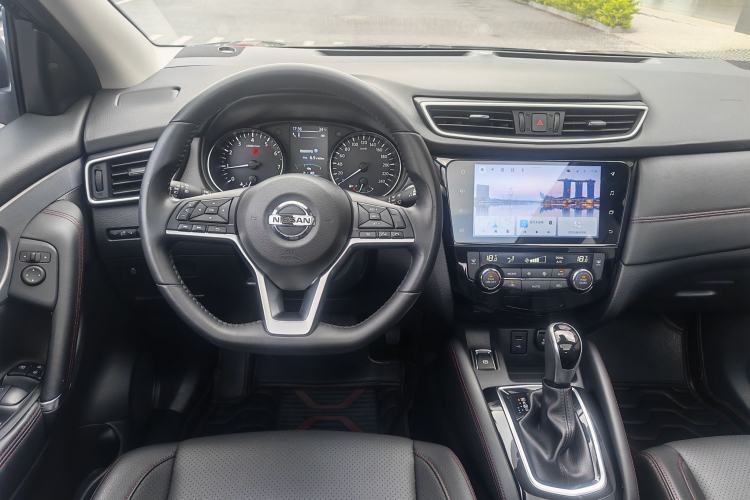 Used Nissan Qashqai 2022 2.0L CVT XV Premier Luxury Edition Steering Wheel