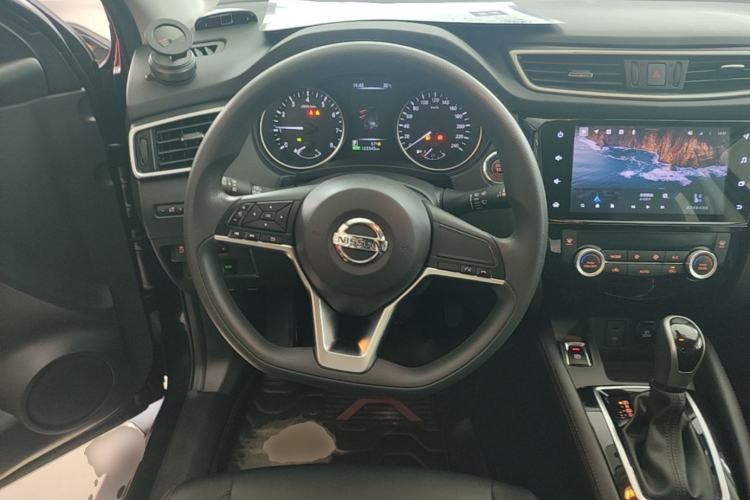 Used Nissan Qashqai 2022 2.0L CVT XV Smart Enjoyment Version Steering Wheel