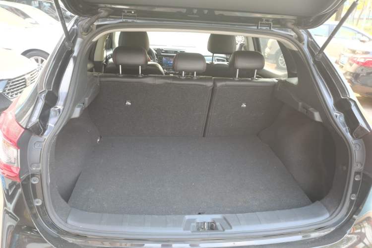 Used Nissan Qashqai 2022 2.0L CVT XV Smart Enjoyment Version Trunk