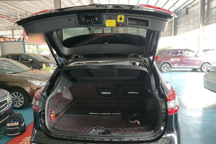 Used Nissan Qashqai 2022 2.0L CVT XV Smart Enjoyment Version Trunk