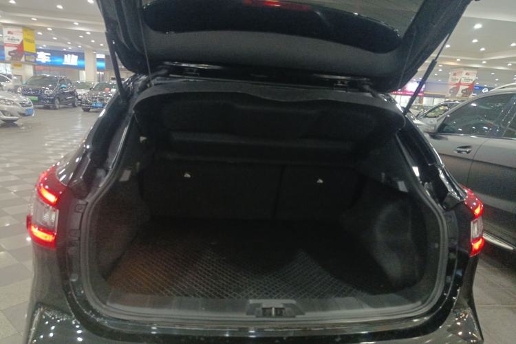 Used Nissan Qashqai 2022 2.0L CVT XV Smart Enjoyment Version Trunk