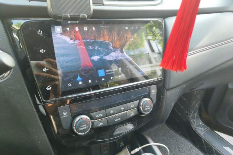 Used Nissan Qashqai 2022 2.0L CVT XV Smart Enjoyment Version Audio And AC Panel