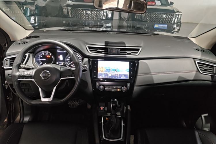 Used Nissan Qashqai 2022 2.0L CVT XV Smart Enjoyment Version Center Console