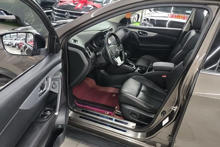 Used Nissan Qashqai 2022 2.0L CVT XV Premier Luxury Edition Driver Seat
