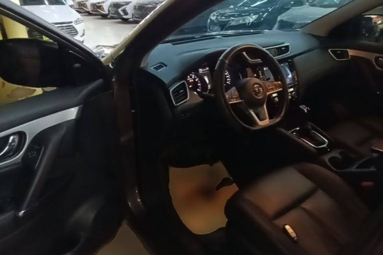 Used Nissan Qashqai 2022 2.0L CVT XV Premier Luxury Edition Driver Seat