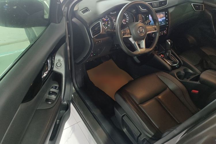 Used Nissan Qashqai 2022 2.0L CVT XV Smart Enjoyment Version Driver Seat