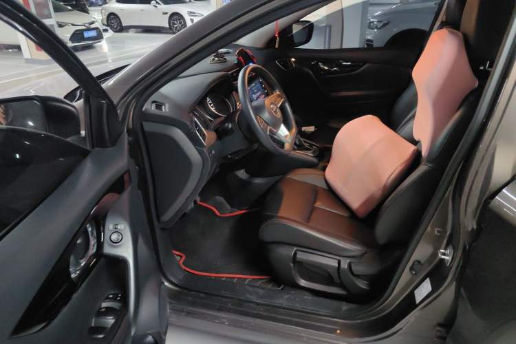 Used Nissan Qashqai 2022 2.0L CVT XV Smart Enjoyment Version Driver Seat
