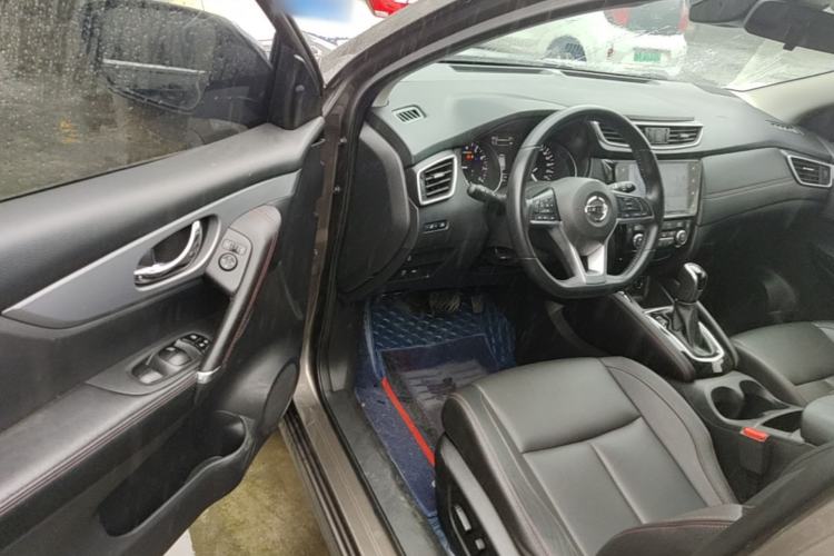 Used Nissan Qashqai 2022 2.0L CVT XV Premier Luxury Edition Driver Seat