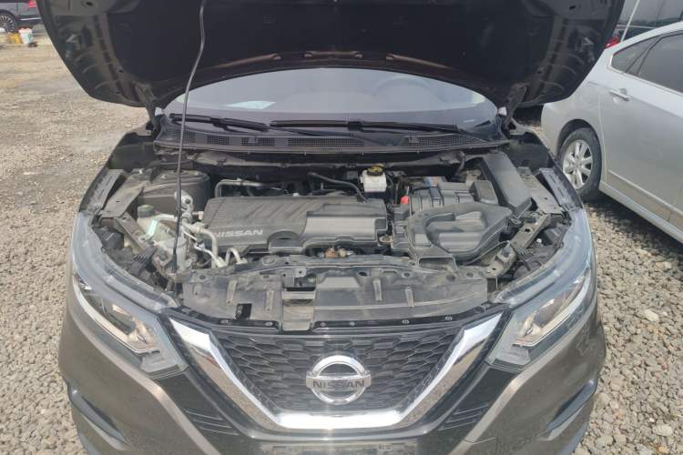 Used Nissan Qashqai 2022 2.0L CVT XV Smart Enjoyment Version Engine Bay