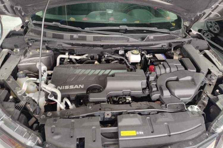 Used Nissan Qashqai 2022 2.0L CVT XV Smart Enjoyment Version Engine Bay