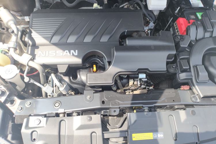 Used Nissan Qashqai 2022 2.0L CVT XV Premier Luxury Edition Engine Bay