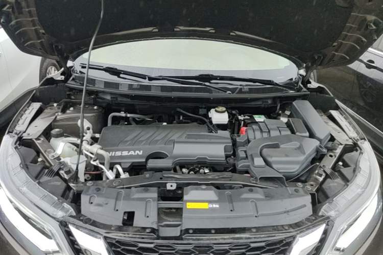 Used Nissan Qashqai 2022 2.0L CVT XV Premier Luxury Edition Engine Bay