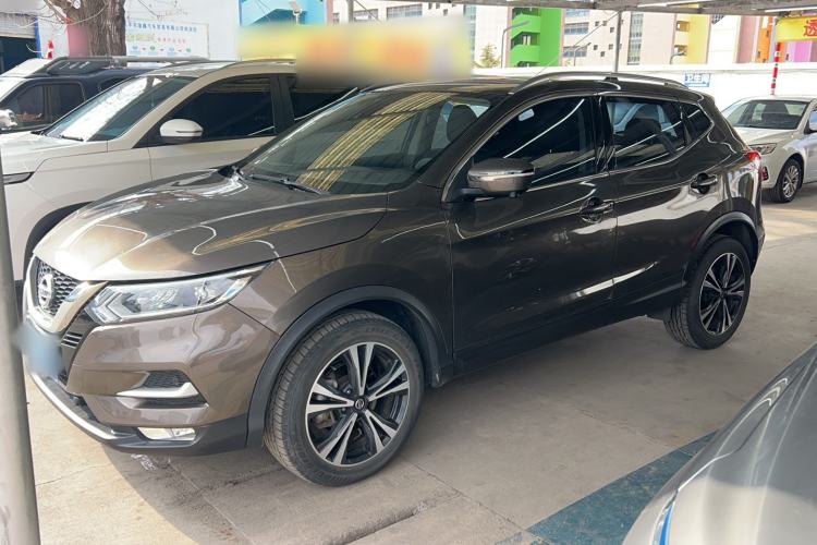 Used Nissan Qashqai 2022 2.0L CVT XV Premier Luxury Edition Exterior 2