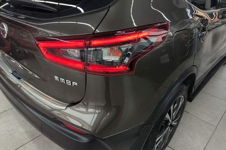 Used Nissan Qashqai 2022 2.0L CVT XV Premier Luxury Edition Exterior 3