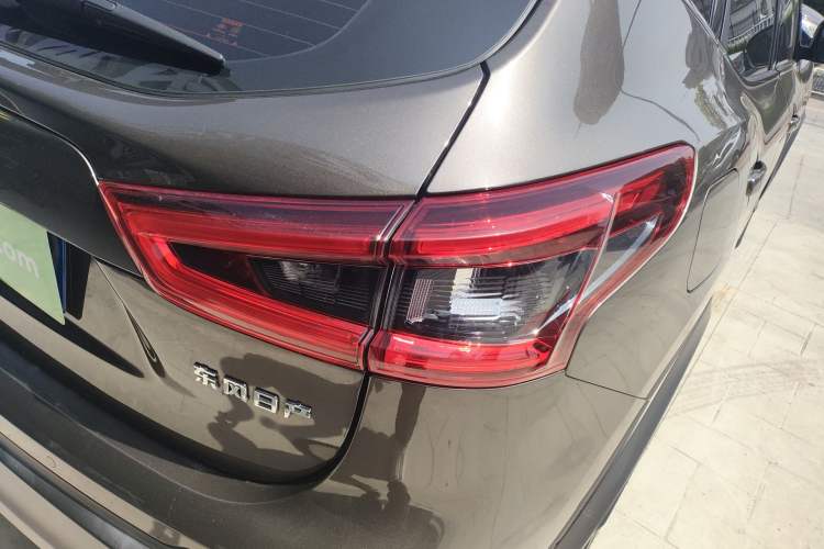 Used Nissan Qashqai 2022 2.0L CVT XV Premier Luxury Edition Exterior 3