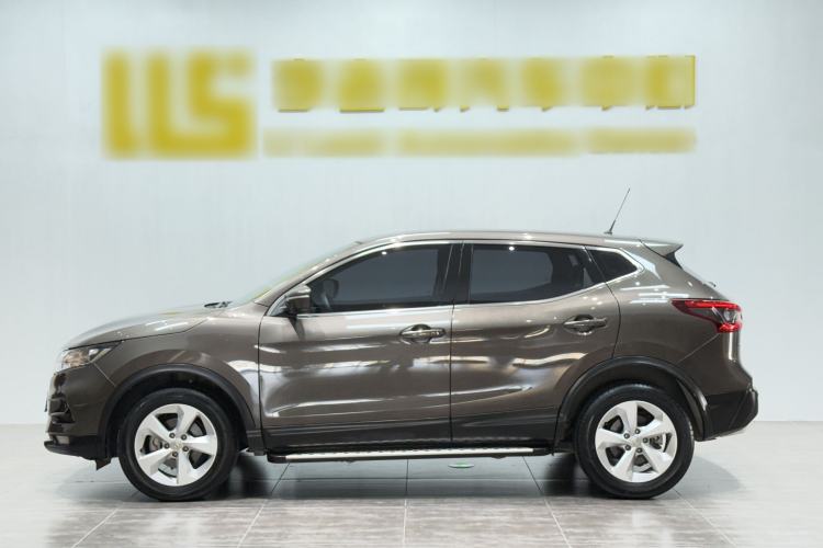 Used Nissan Qashqai 2022 2.0L CVT XV Smart Enjoyment Version Exterior 3