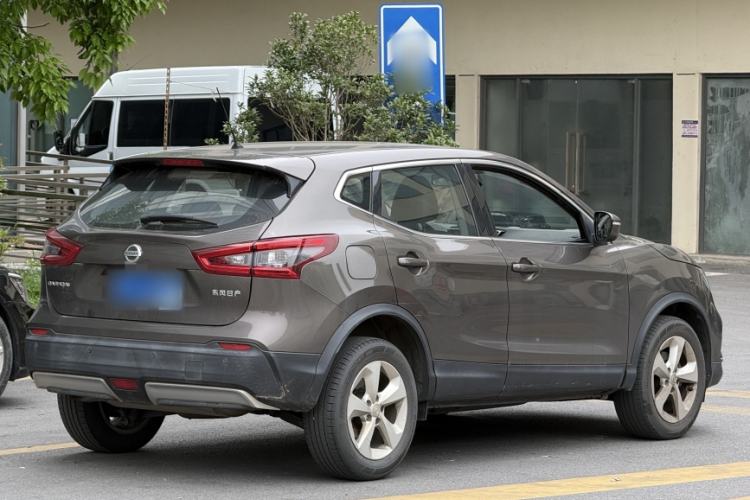 Used Nissan Qashqai 2022 2.0L CVT XV Smart Enjoyment Version Exterior 6