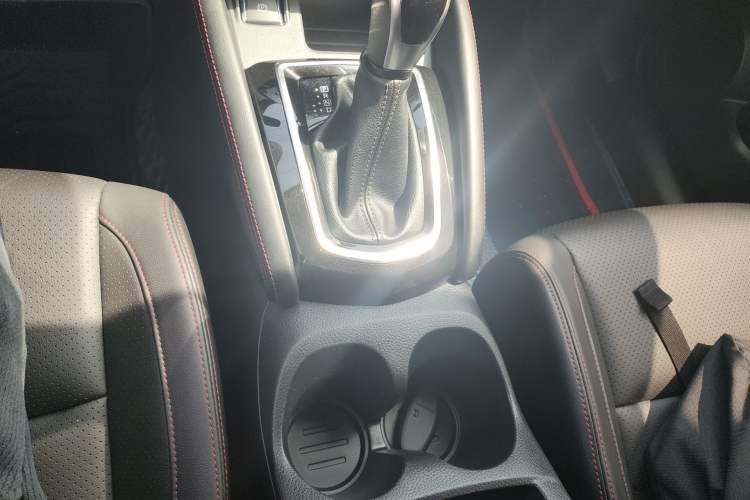 Used Nissan Qashqai 2022 2.0L CVT XV Premier Luxury Edition Gear Lever